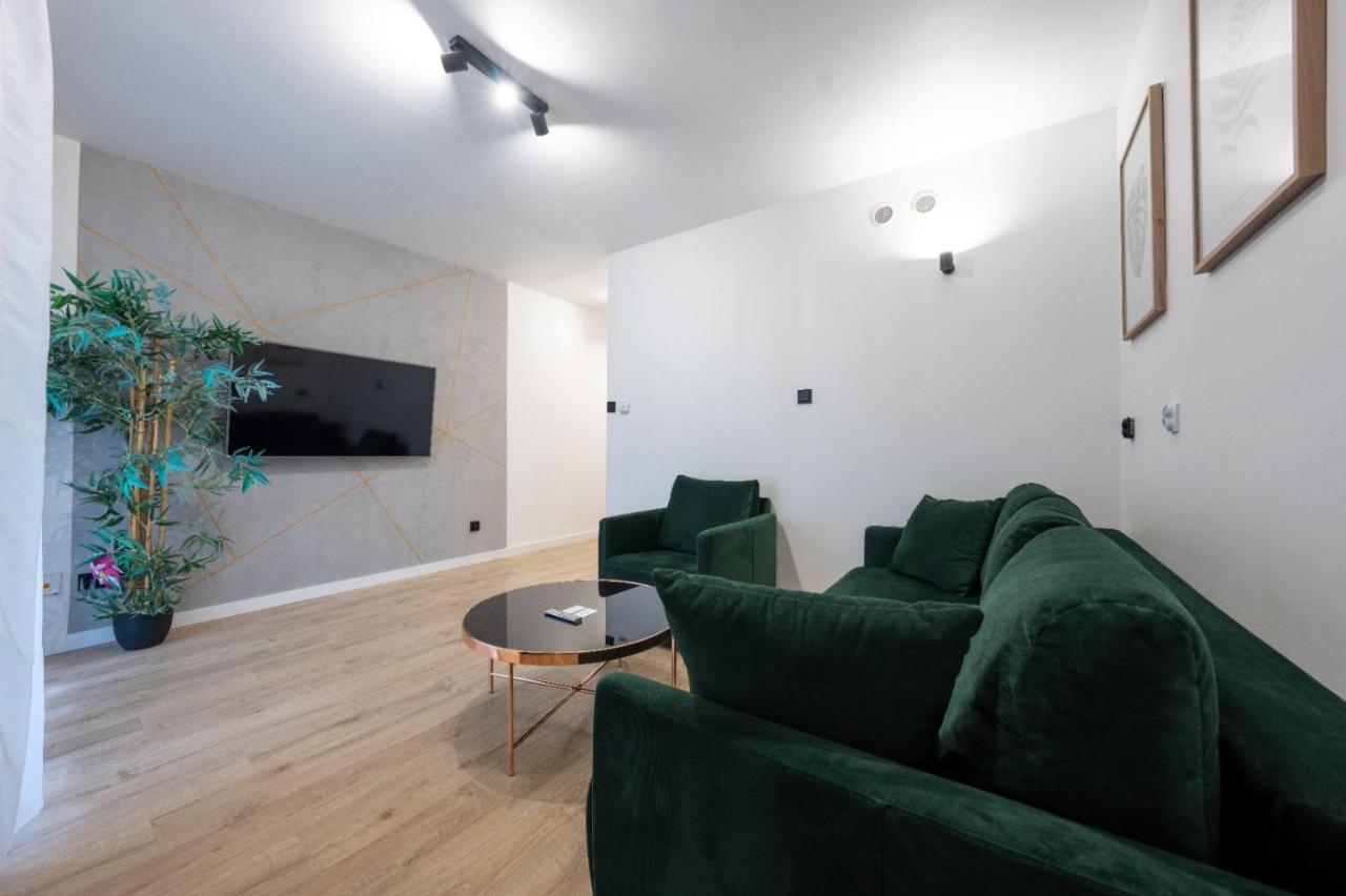 Rodzinne Apartamenty Bardzo Blisko Plazy Rewal Exterior foto